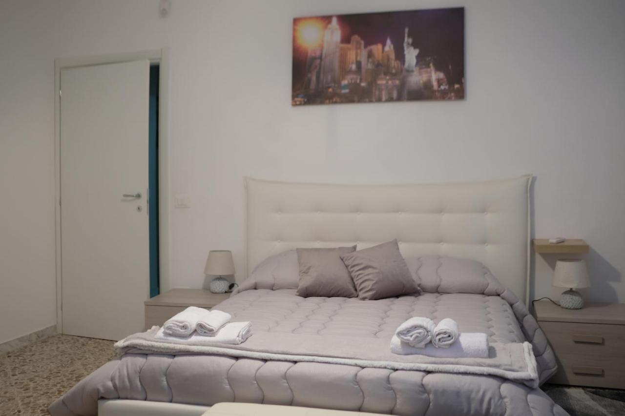 Le Stanze Di Sofia Bed & Breakfast Salerno Exterior foto