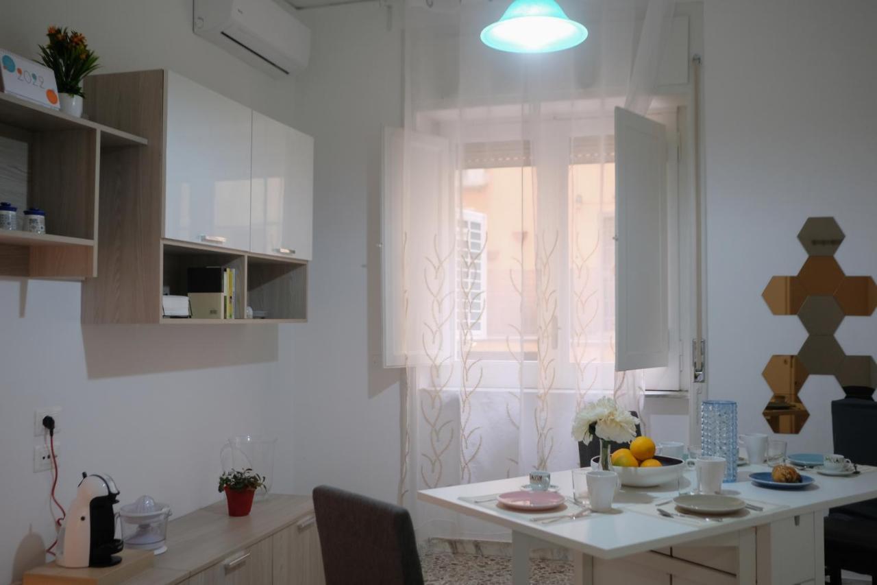 Le Stanze Di Sofia Bed & Breakfast Salerno Exterior foto